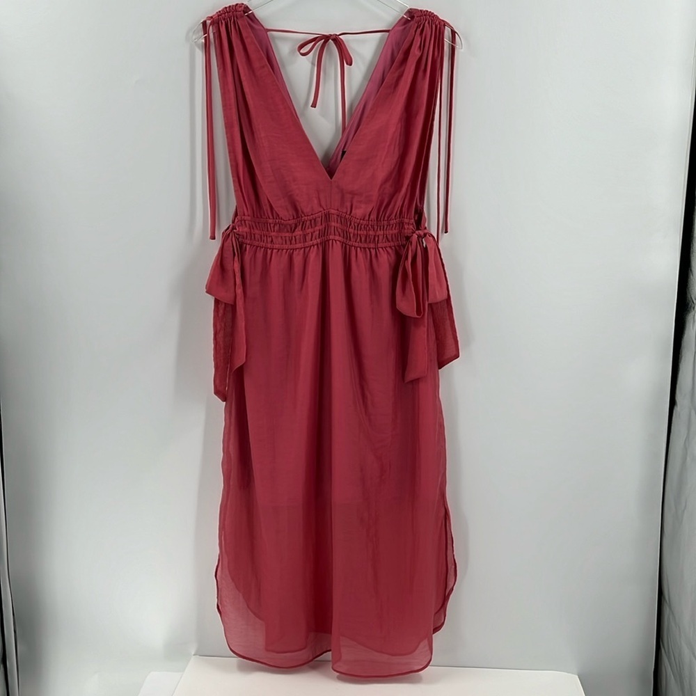 Line and Dot Floret Midi Plunge Sleeveless Smock Tied Boho Dress Coral Pink